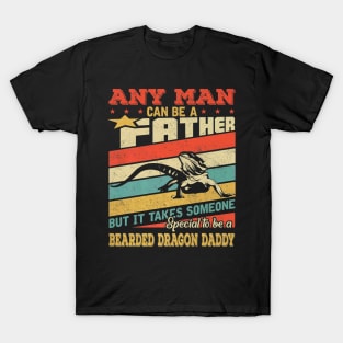 Bearded Dragon Daddy Fathers Fathers Day T-Shirt